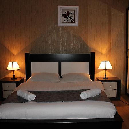 Hotel Elegant 트빌리시 외부 사진
