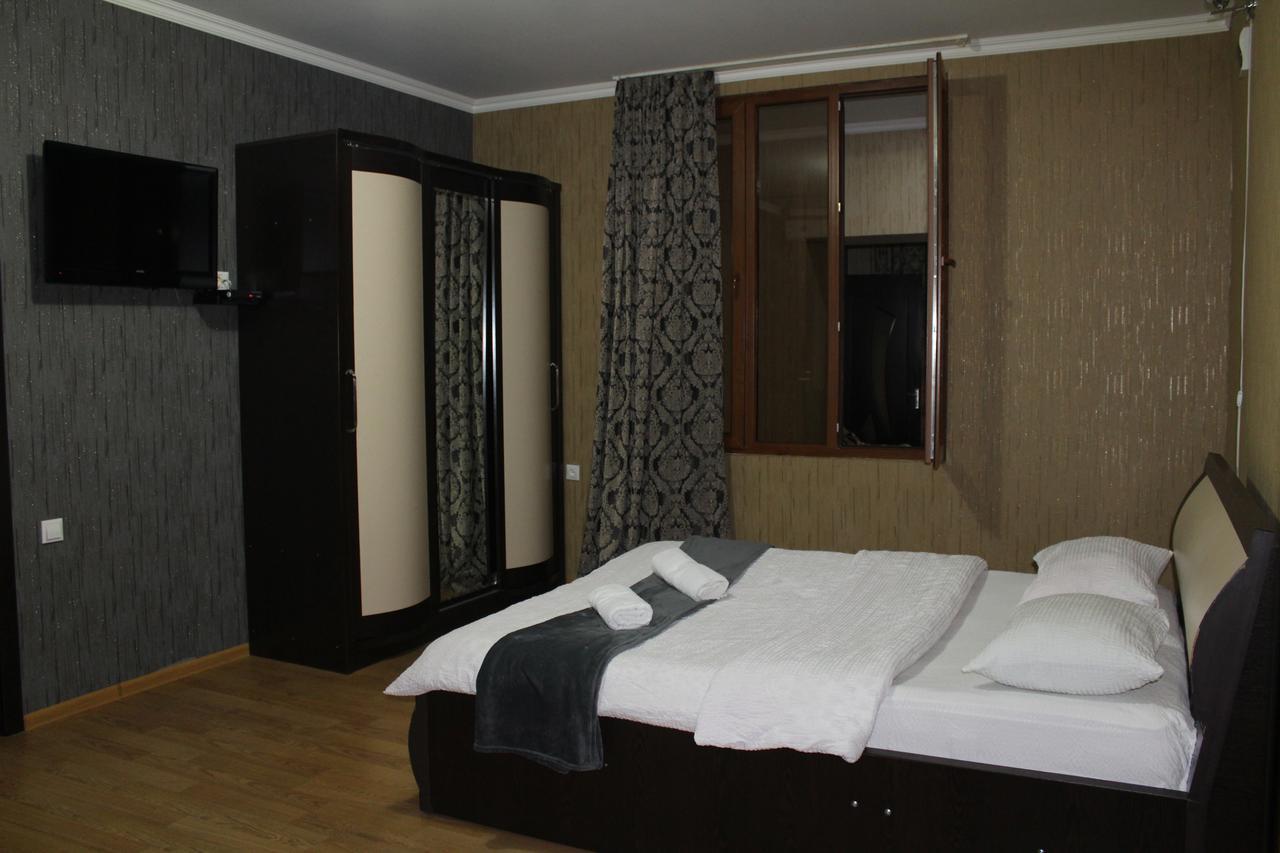 Hotel Elegant 트빌리시 외부 사진